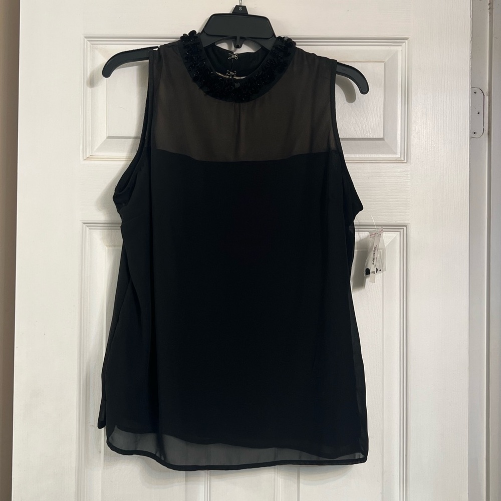 Beautiful dressy tank with sequins neckline